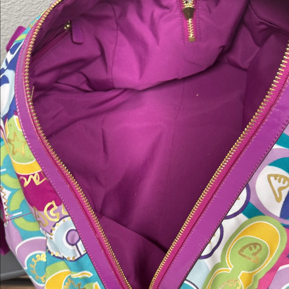 Rare Coach Poppy Graffiti  Duffel with Purple Straps and Luggage Tag- EUC - Picture 16 of 16
